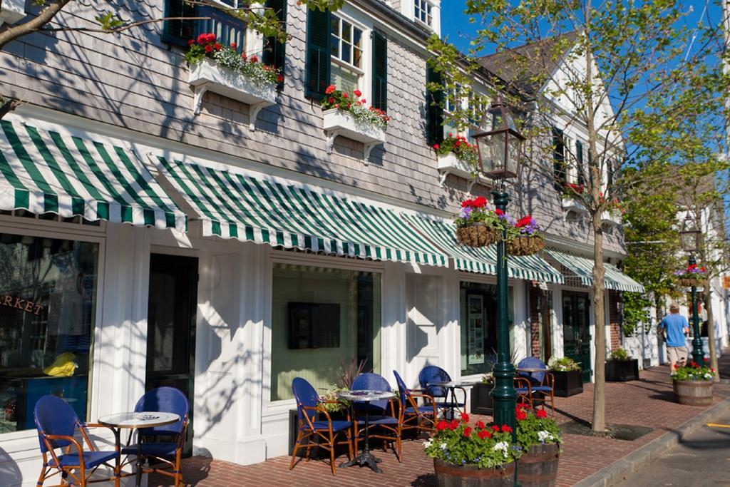 Vineyard Square Hotel And Suites Edgartown Extérieur photo