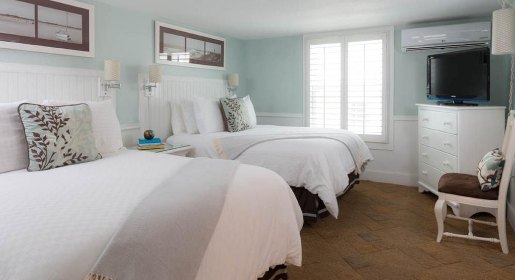 Vineyard Square Hotel And Suites Edgartown Extérieur photo
