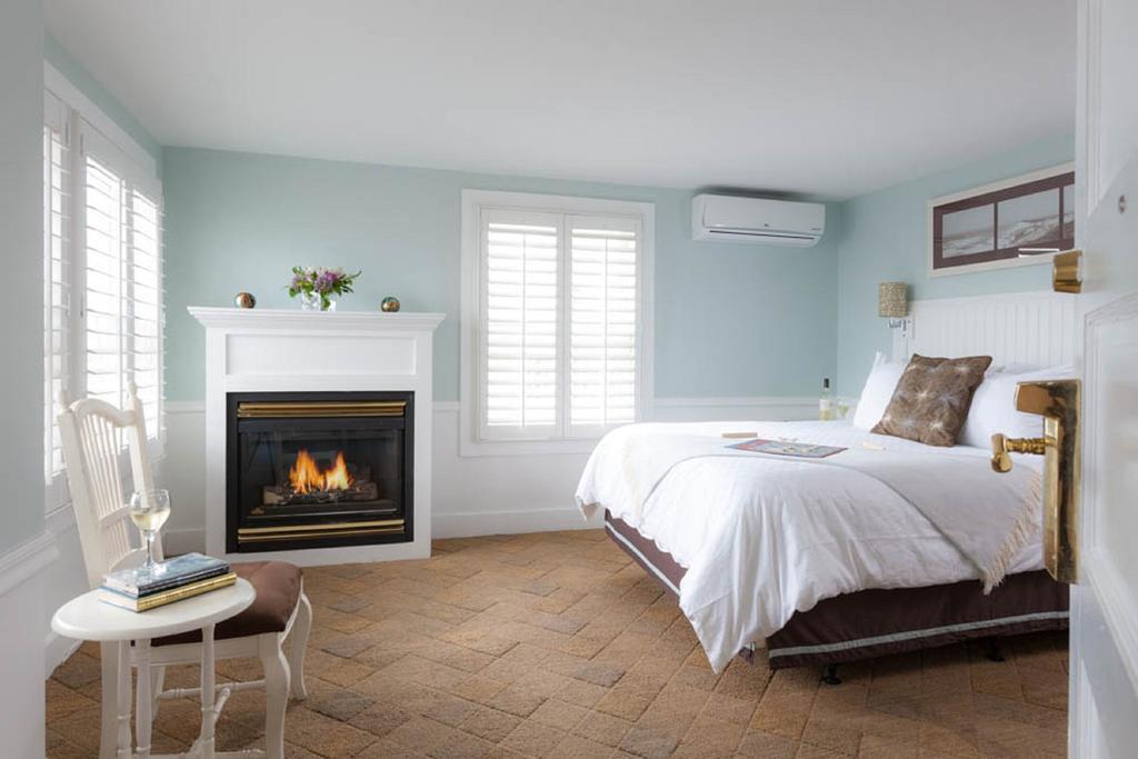 Vineyard Square Hotel And Suites Edgartown Chambre photo